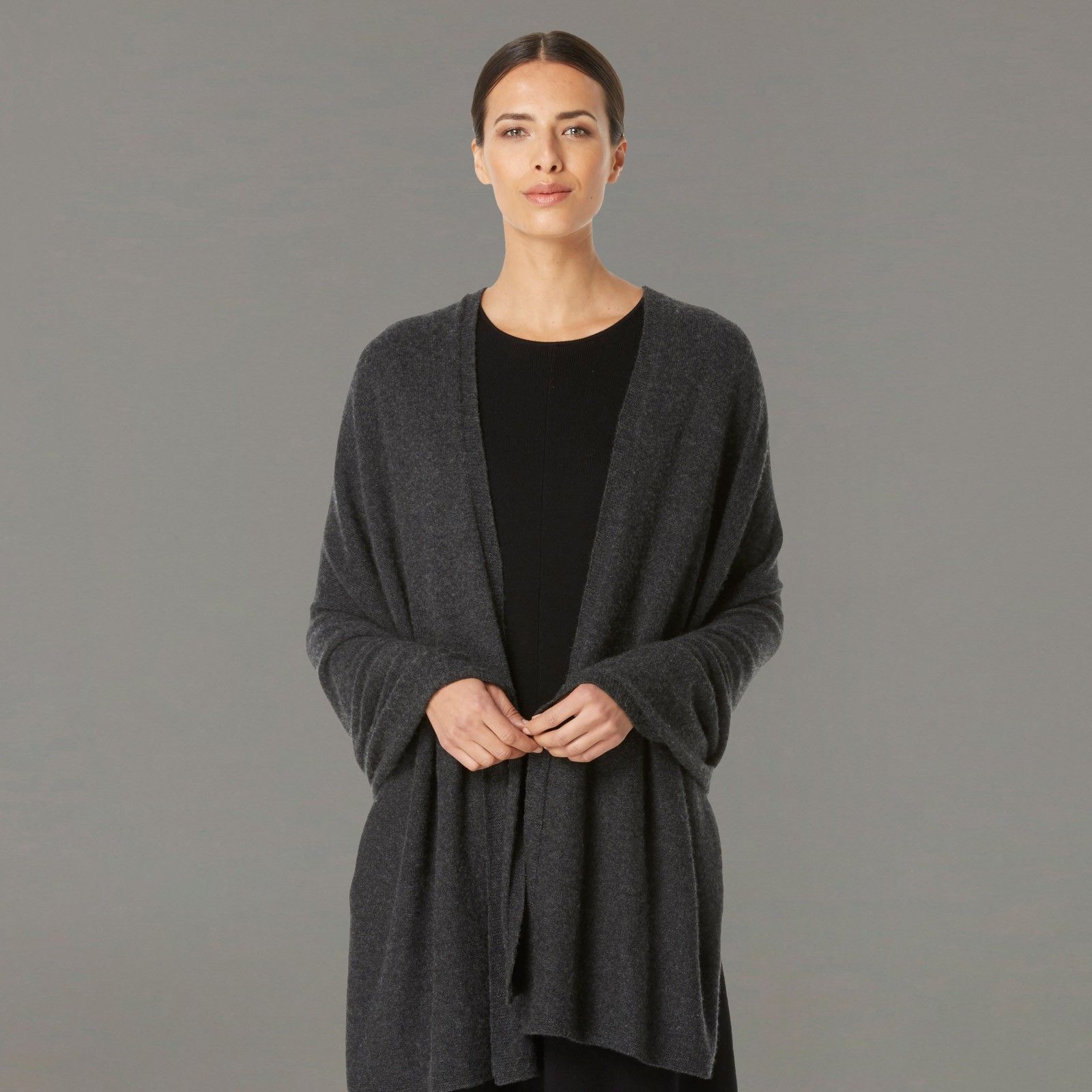 7 Must-Have Cashmere Shawl Wraps for a Luxurious Look